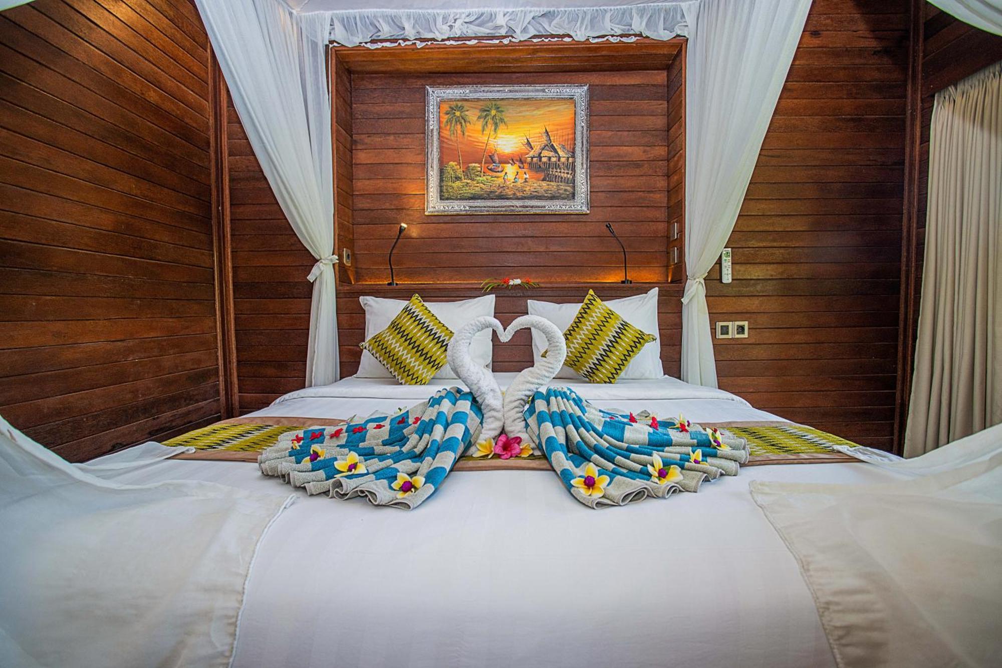 The Parnas Hotel Nusa Lembongan  Exterior photo