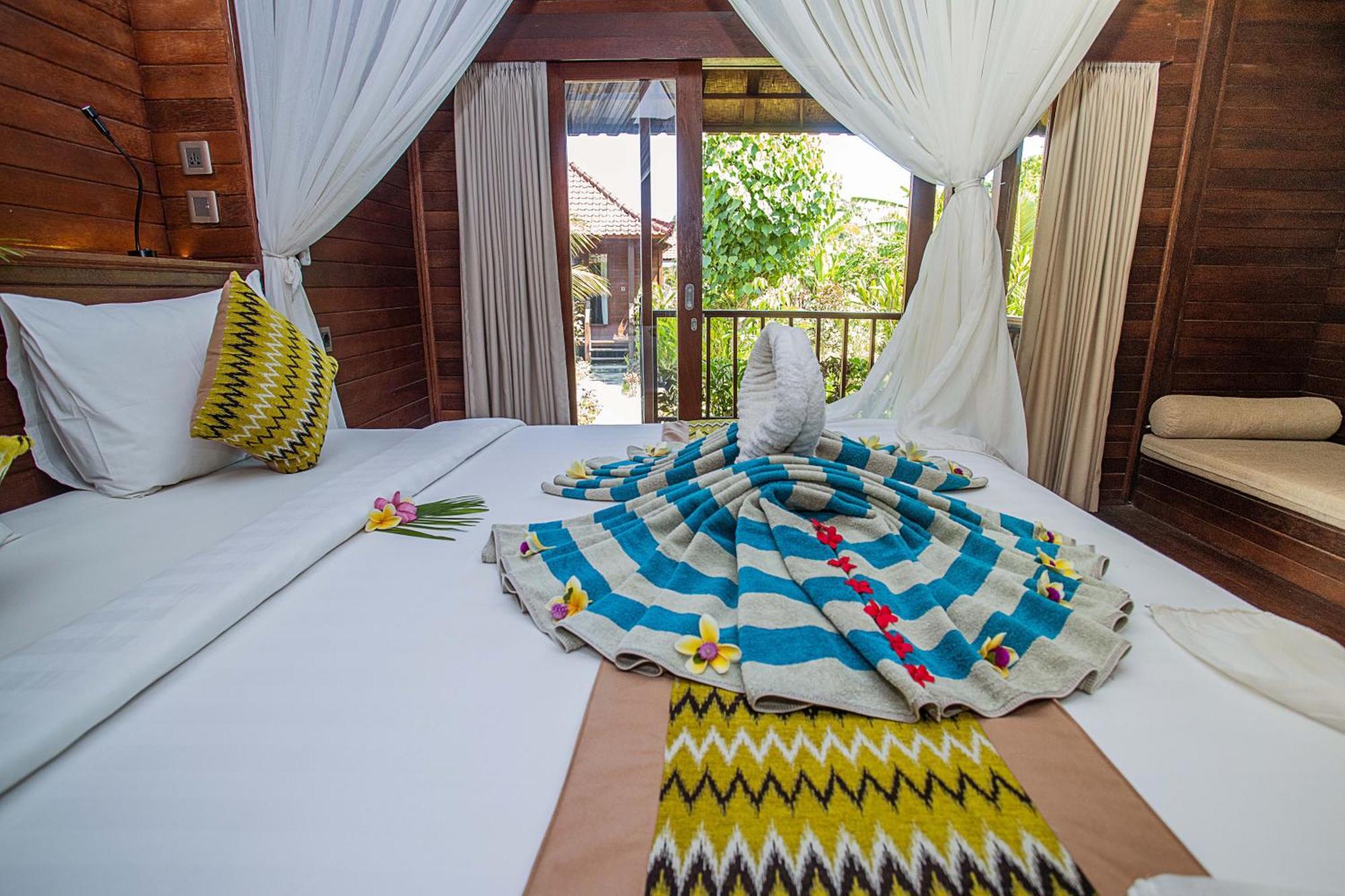 The Parnas Hotel Nusa Lembongan  Exterior photo