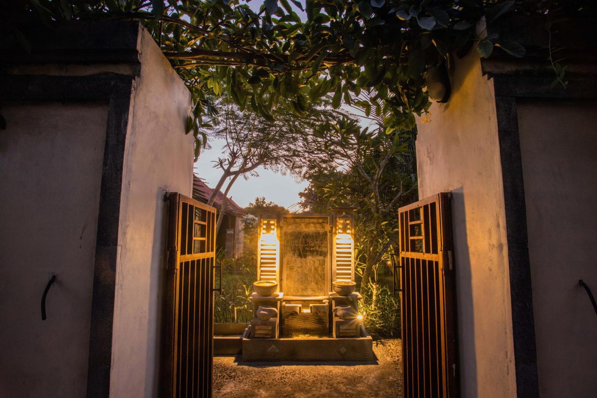 The Parnas Hotel Nusa Lembongan  Exterior photo