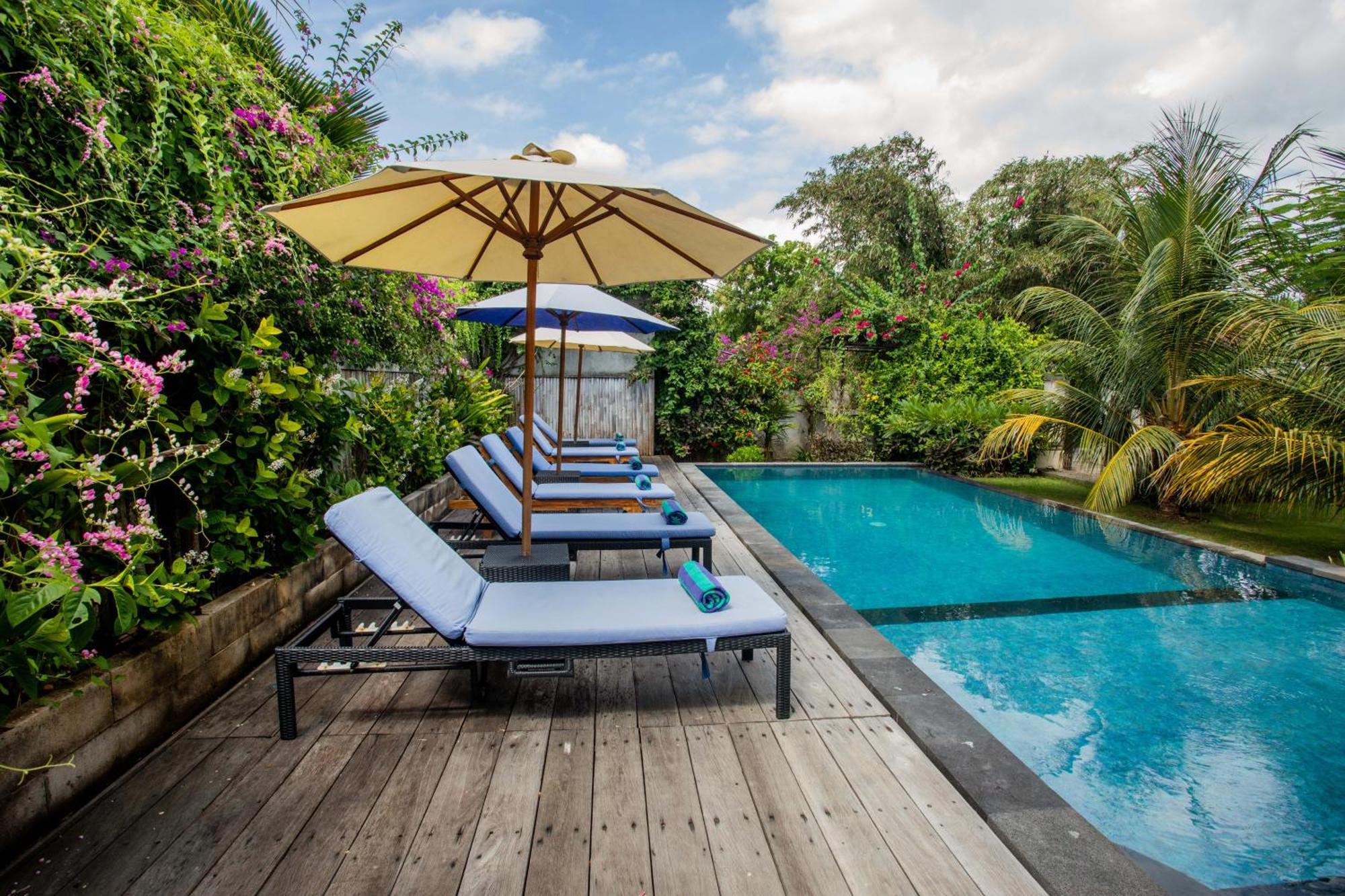 The Parnas Hotel Nusa Lembongan  Exterior photo