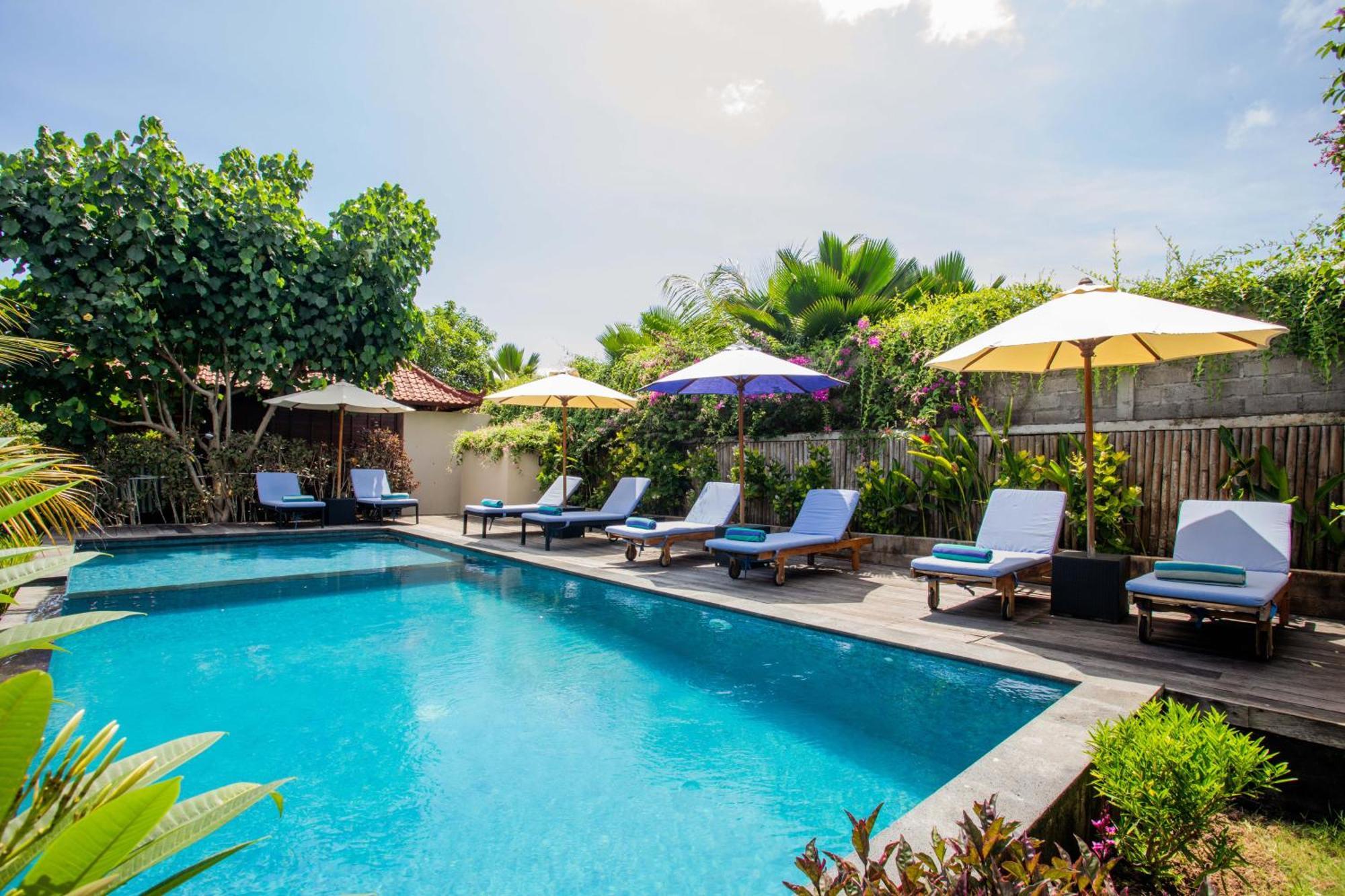 The Parnas Hotel Nusa Lembongan  Exterior photo