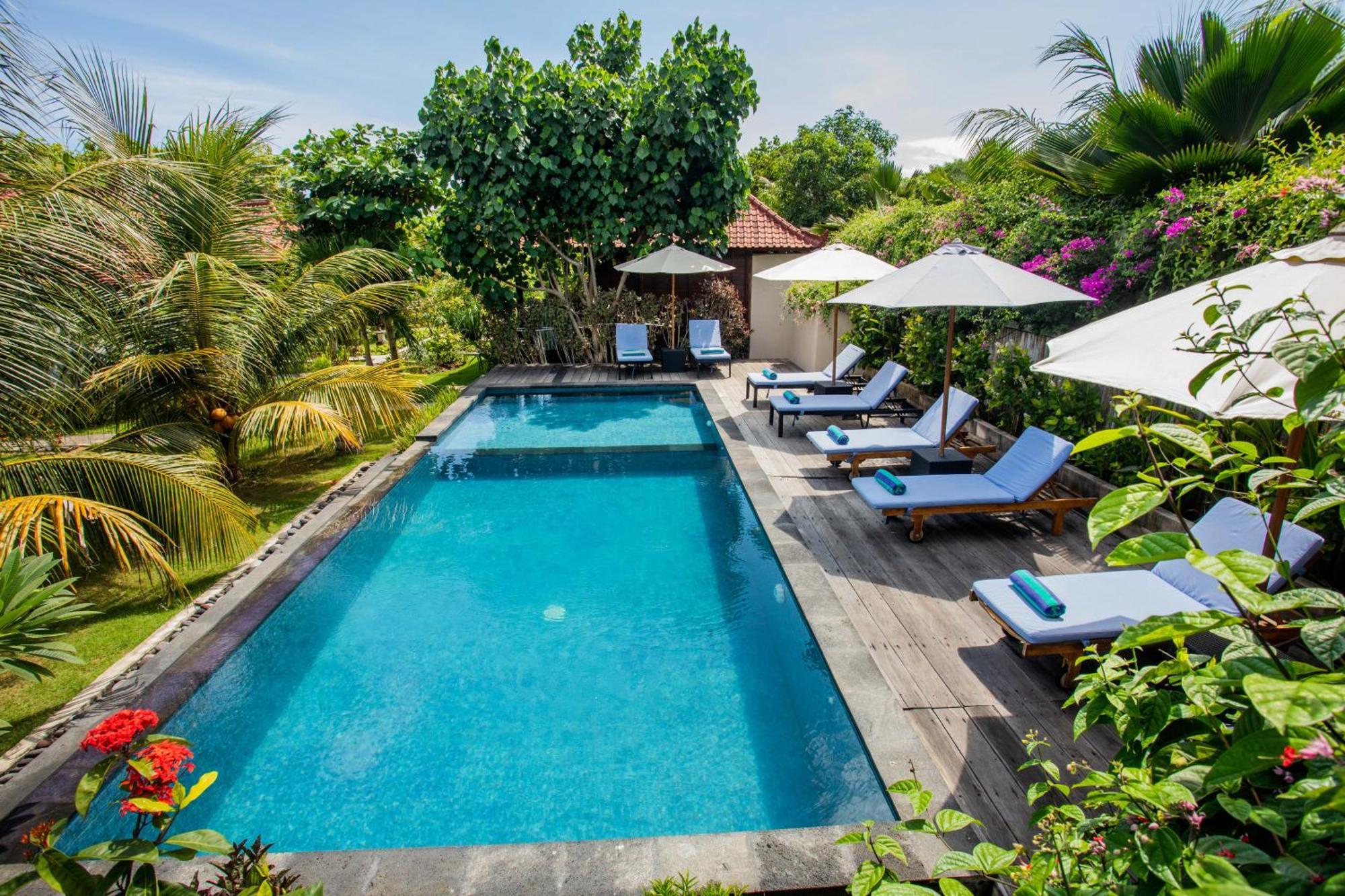 The Parnas Hotel Nusa Lembongan  Exterior photo