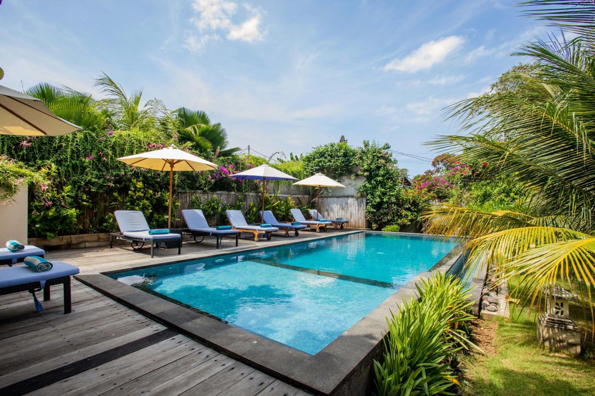 The Parnas Hotel Nusa Lembongan  Exterior photo