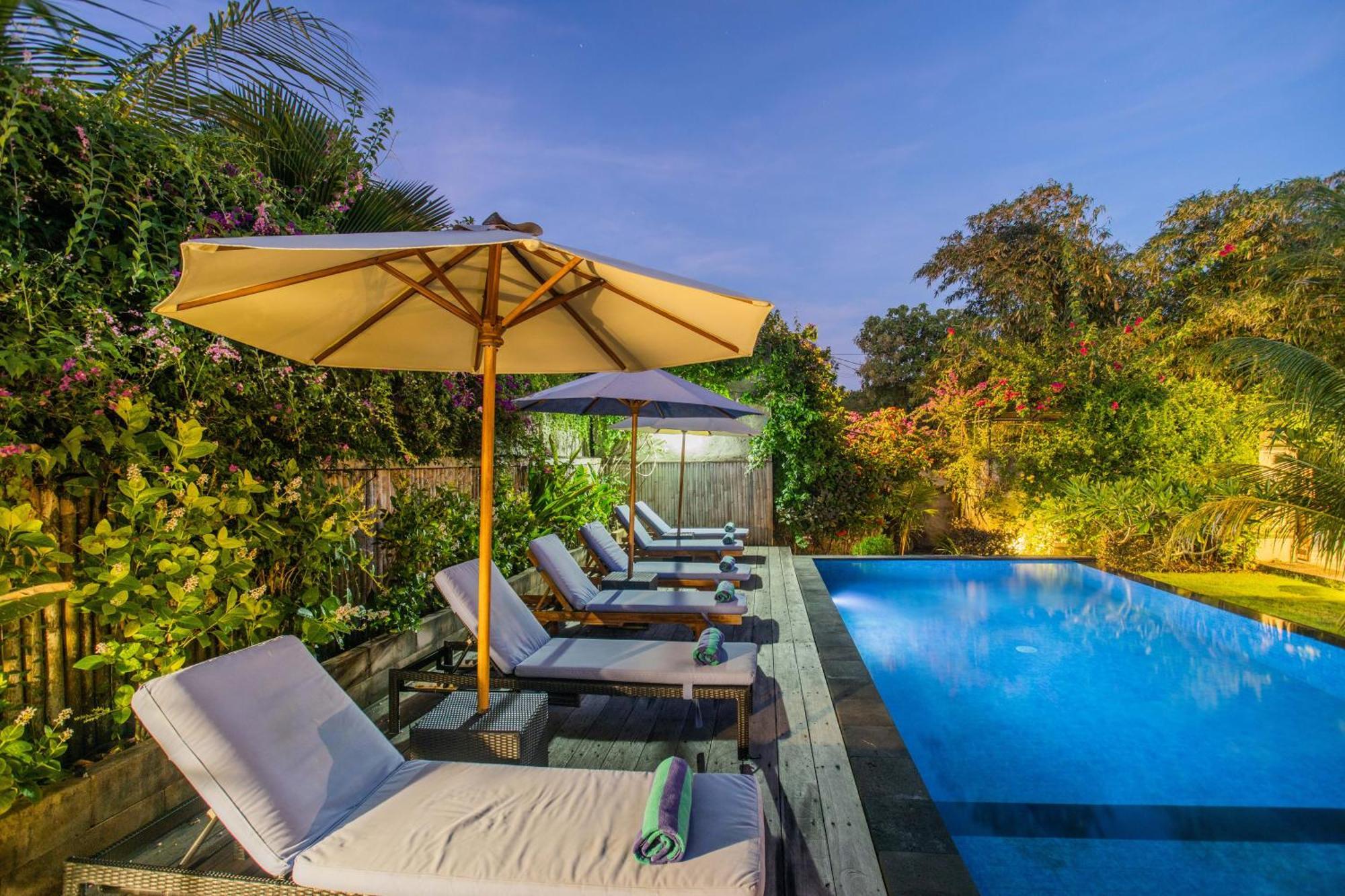 The Parnas Hotel Nusa Lembongan  Exterior photo